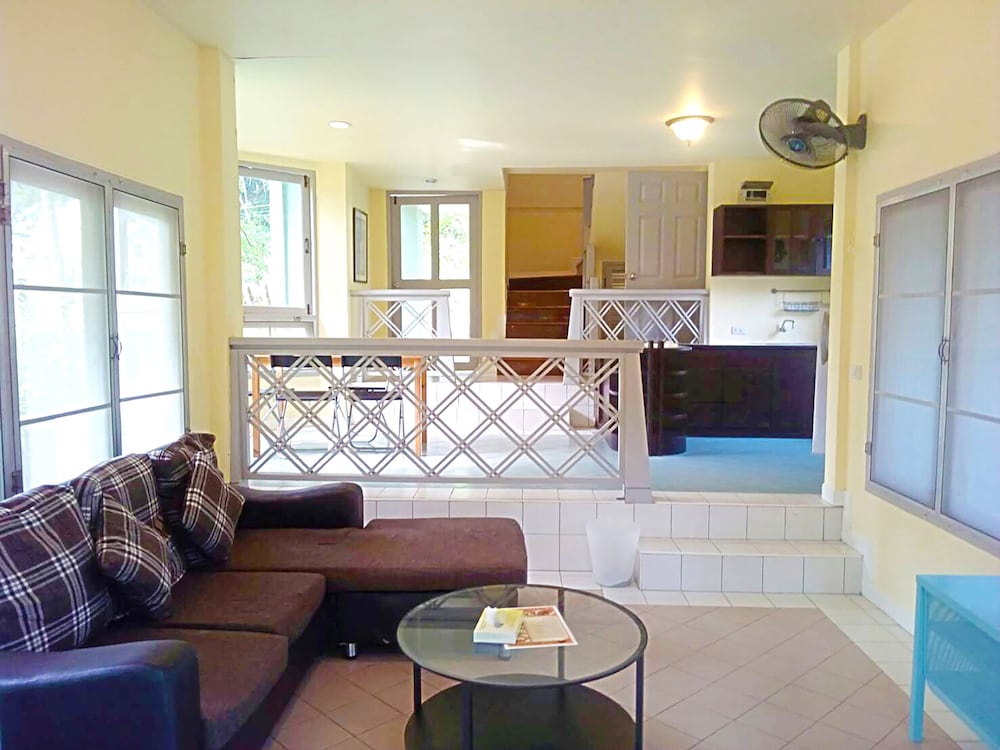 Brookside Valley Resort 45/77