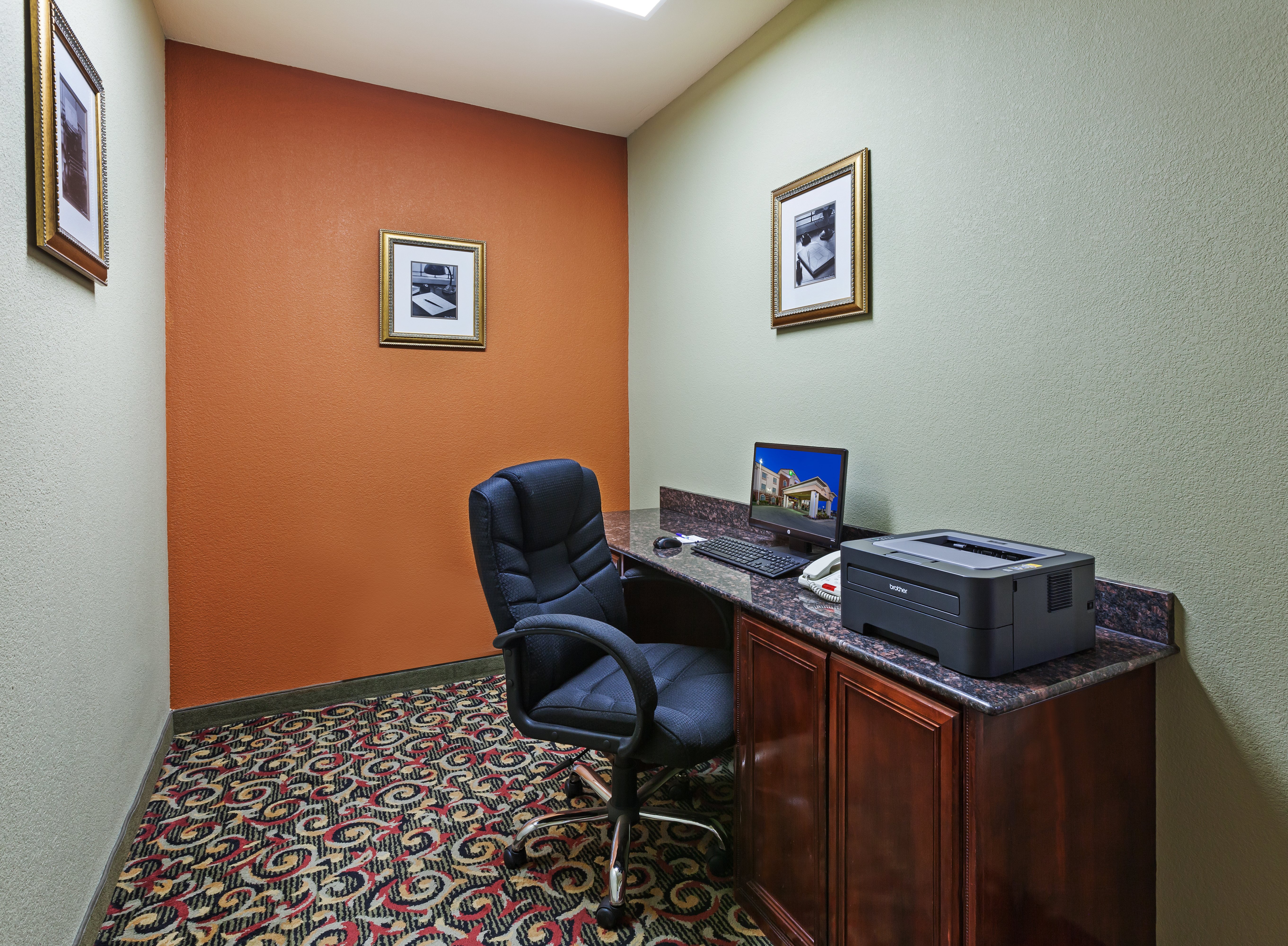 Holiday Inn Express Hotel Suites Amarillo East 45/49