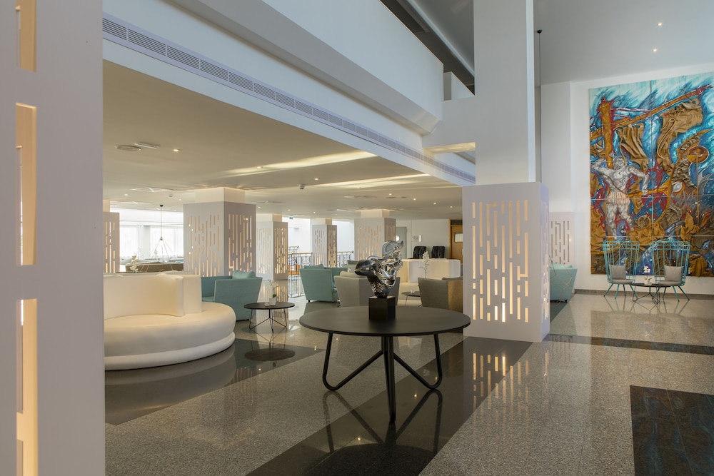 Odessa Beach Hotel 42/65