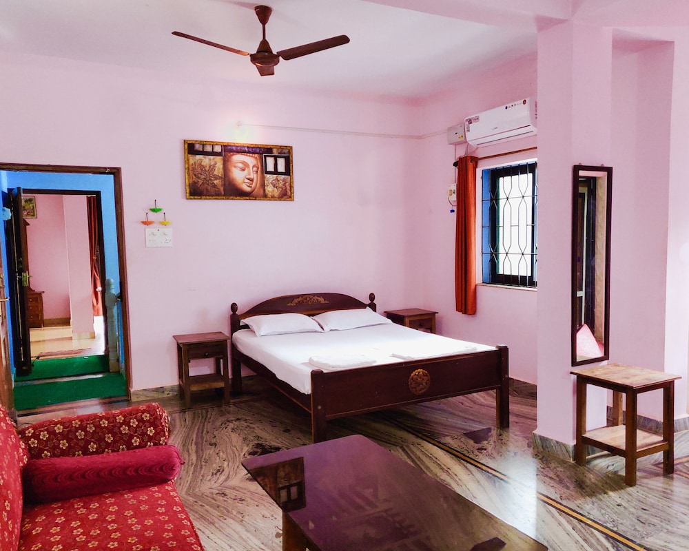COMFORT, APARTMENT, QUEEN BED, KITCHEN