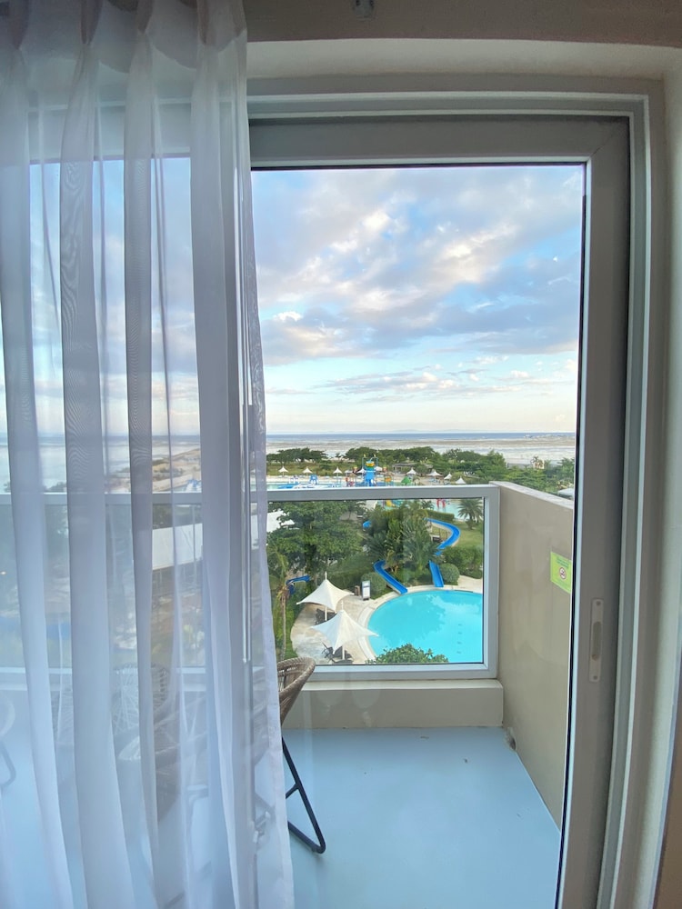 Solea Seaview Resort (Newly Renovated) in CORDOVA