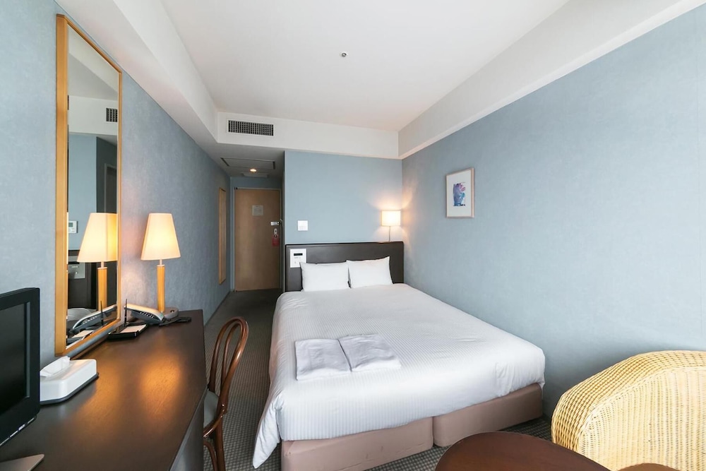 Yokohama Techno Tower Hotel Famiel 13/64