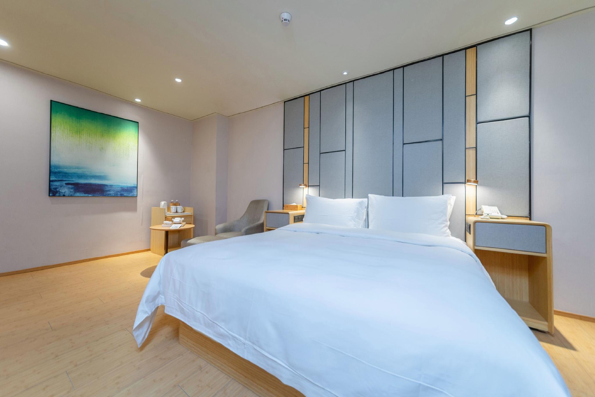 Double Bed, No Window