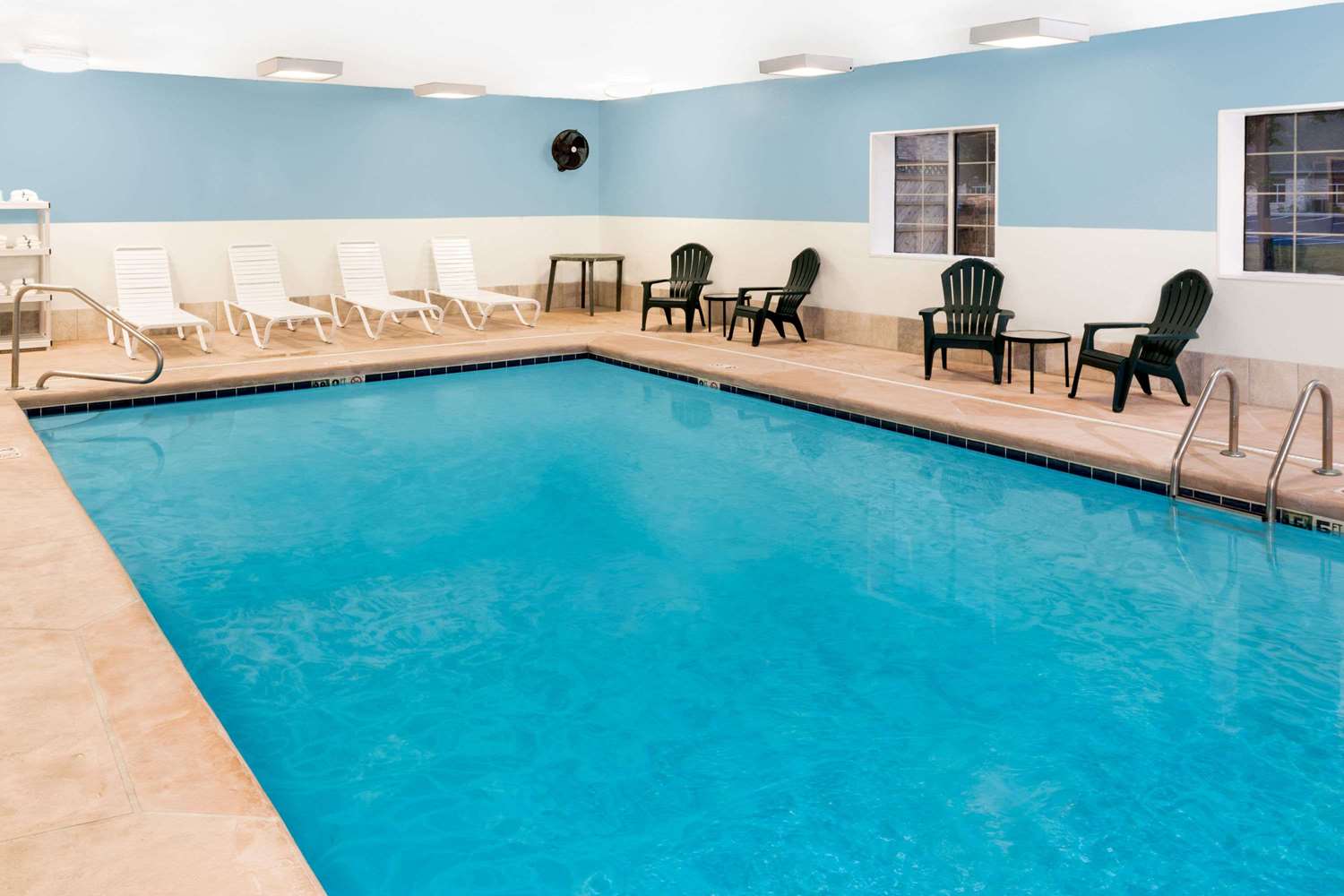 Baymont by Wyndham Fort Wayne 18/21