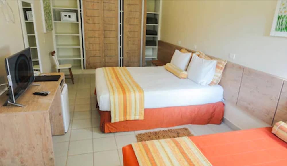 Ciribai Praia Hotel 38/74