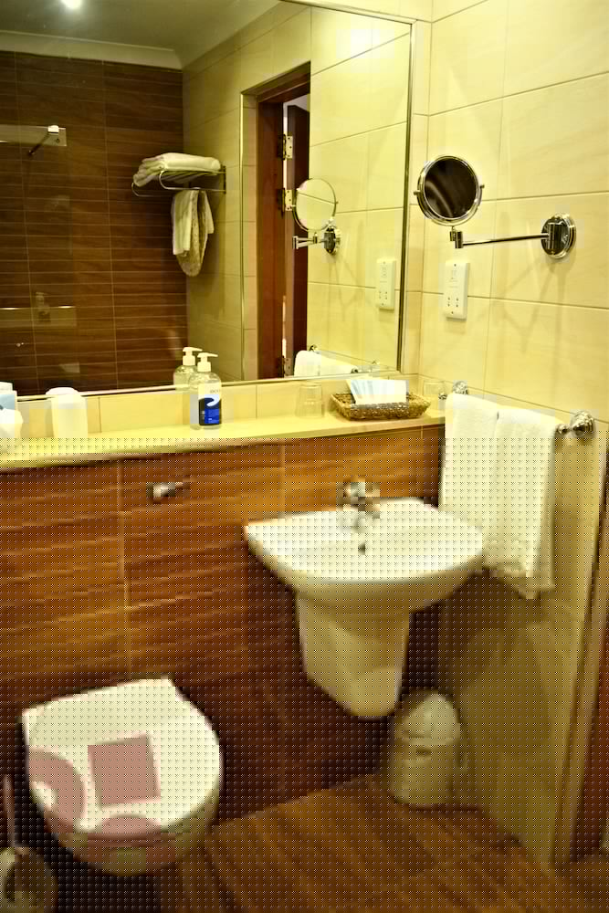 Qawra Palace Resort & Spa 61/66