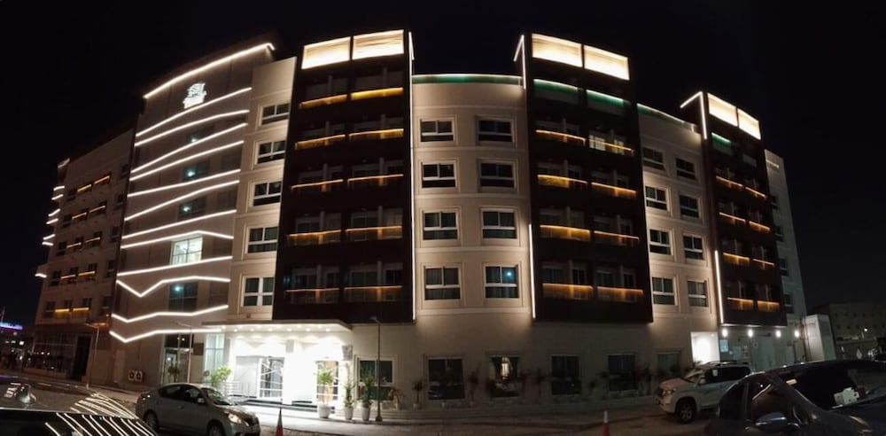 Al Manzil Residence & Suites 3/54