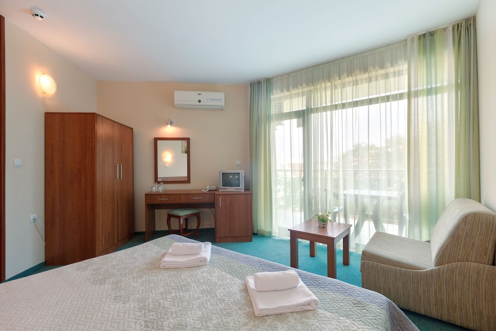 Hotel L&B Sunny Beach 28/50