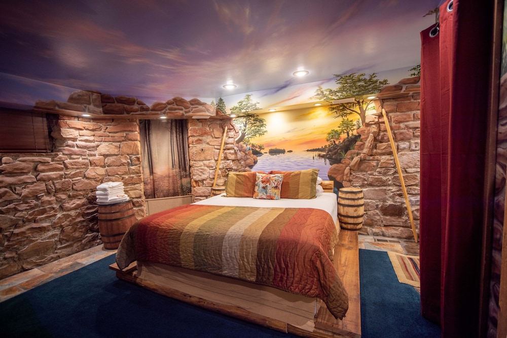 Anniversary Inn - South Temple 14/50