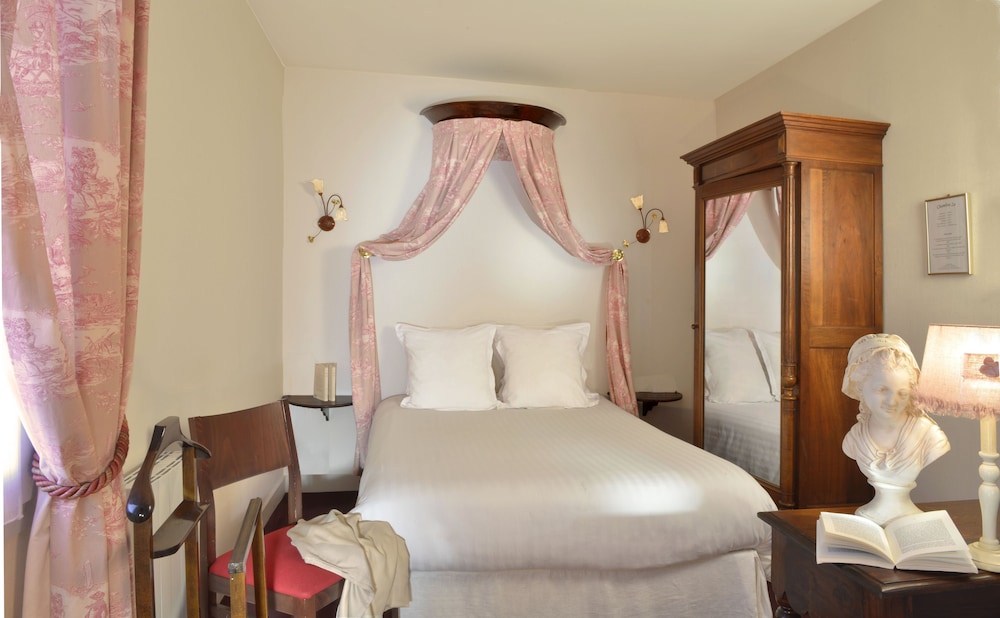Hotel Du Manoir 17/32