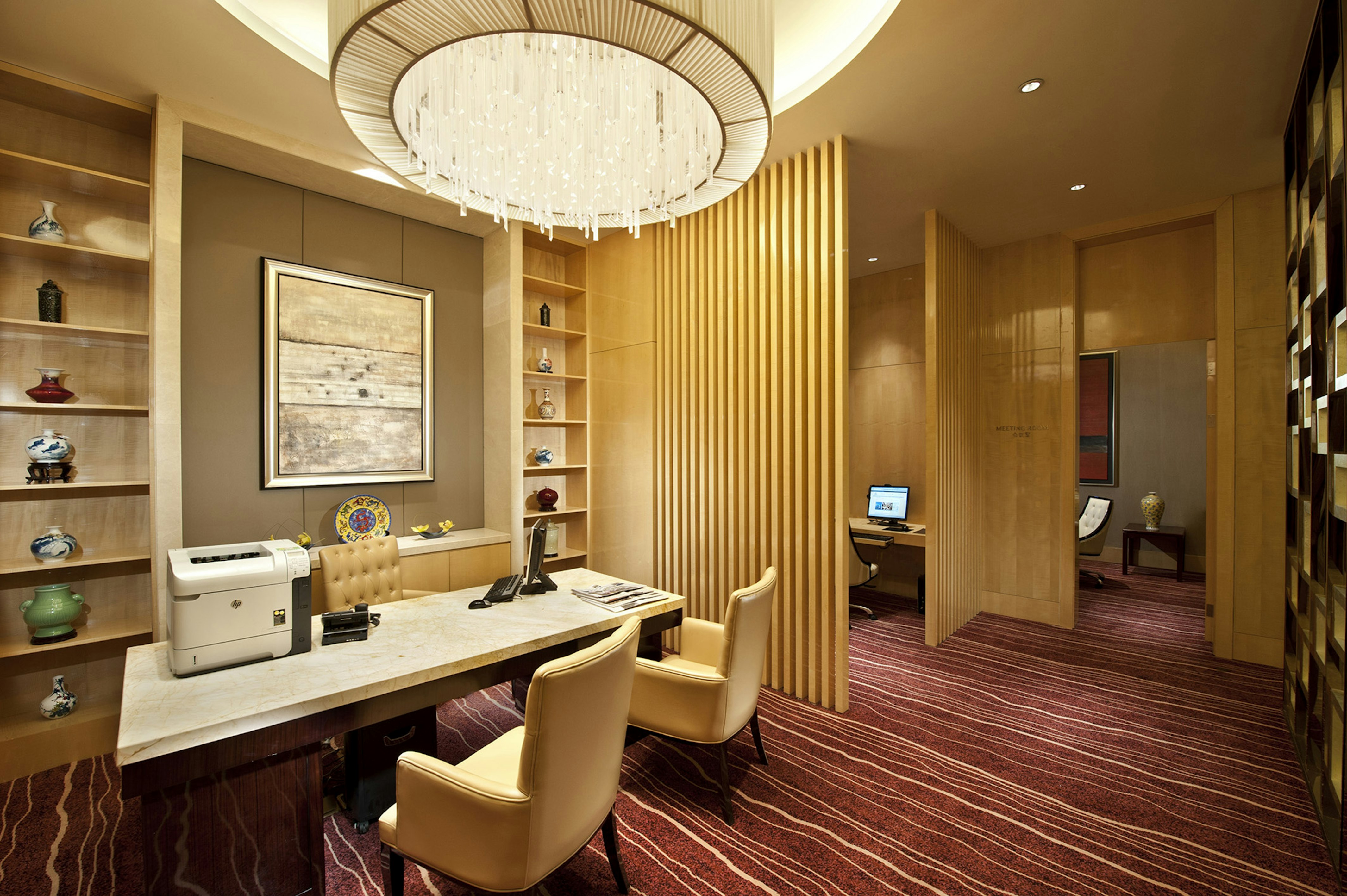 Hilton Nanjing 54/98