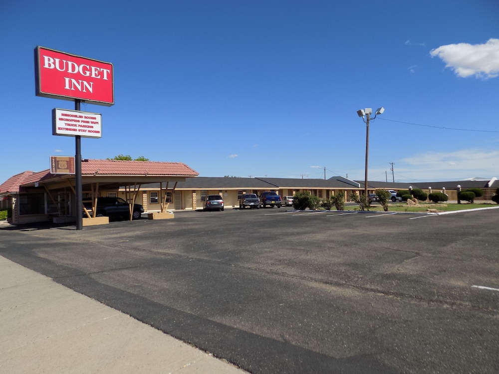 Budget Inn 6/25