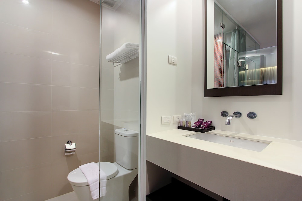 D Varee Diva Avenue Samui 38/45