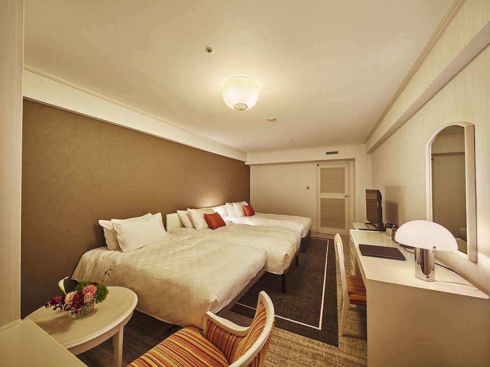Tokyo Prince Hotel 25/48