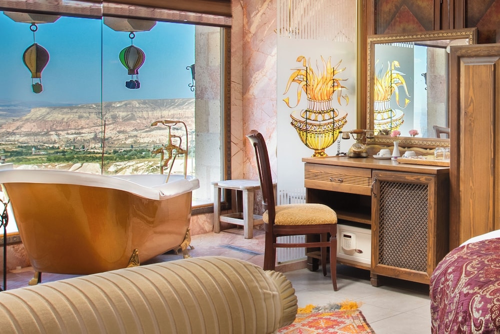 Selfie Cave Hotels Cappadocia 10/63
