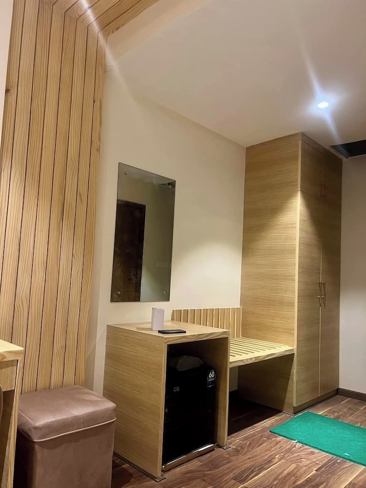 Chautari Paradise Inn 16/37