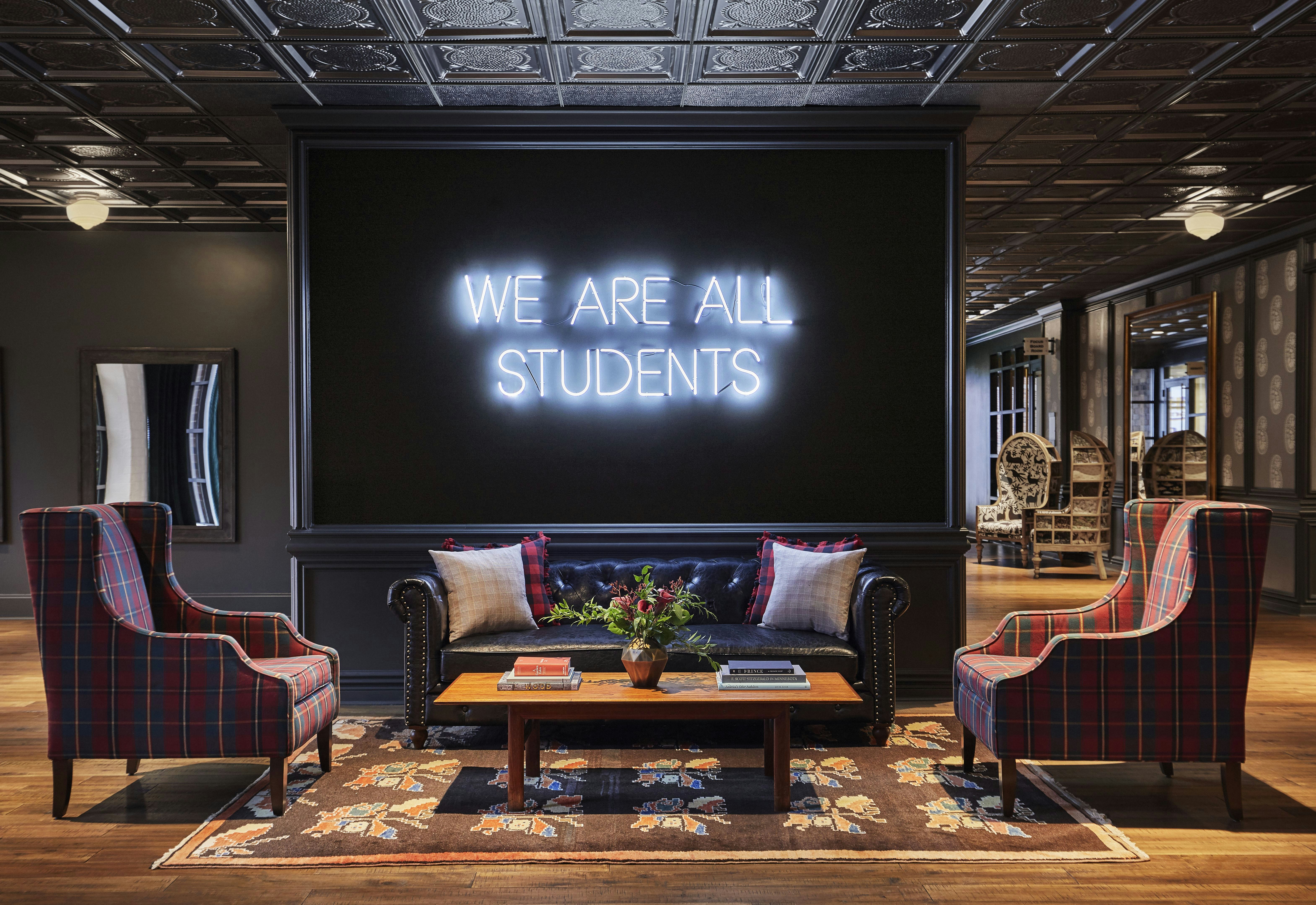 Graduate by Hilton Minneapolis 31/50