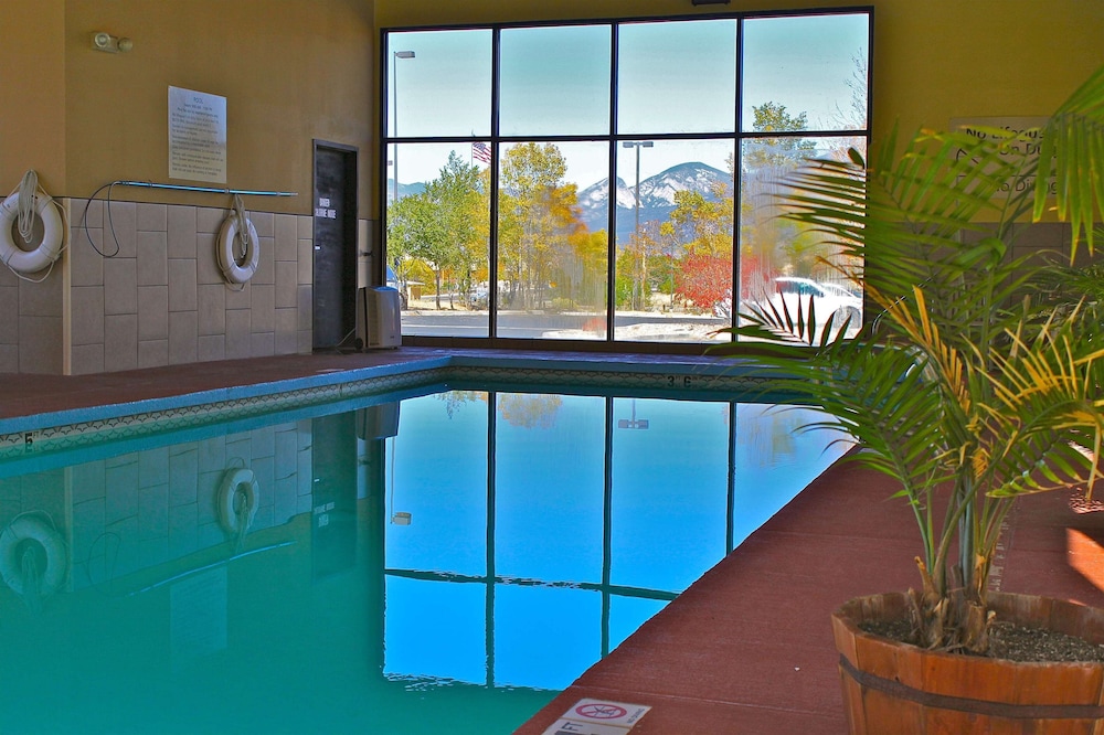 Hampton Inn Taos 23/48