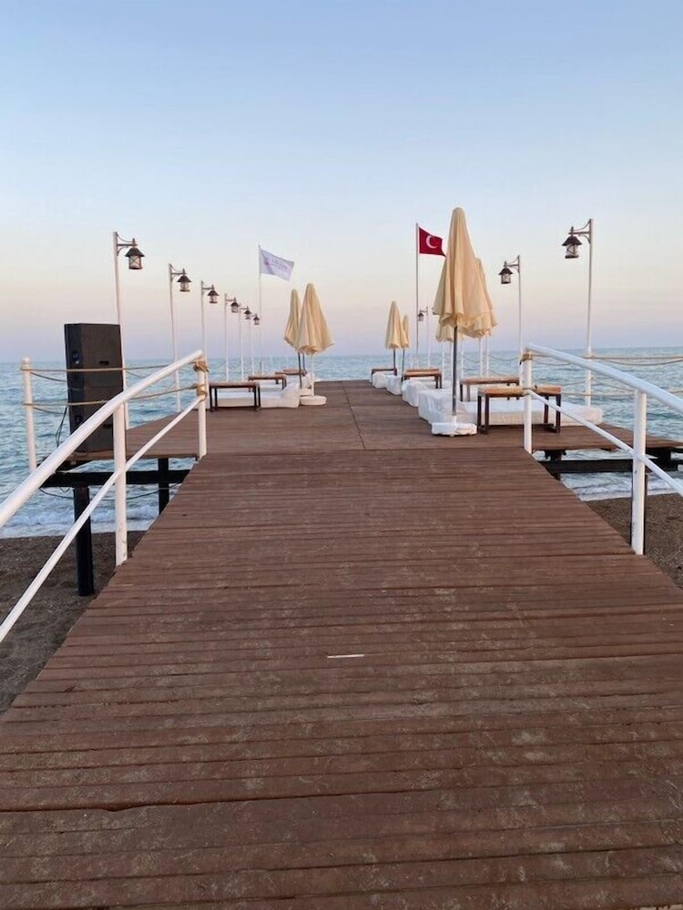 Veranda Suites 36/39
