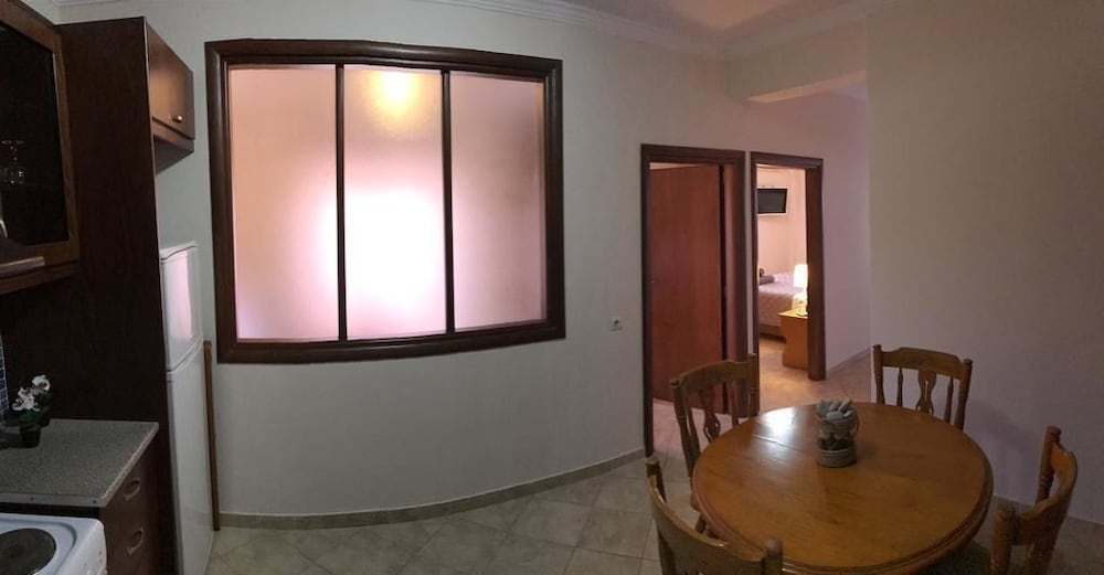 Aspa Holiday Apartments 6/22