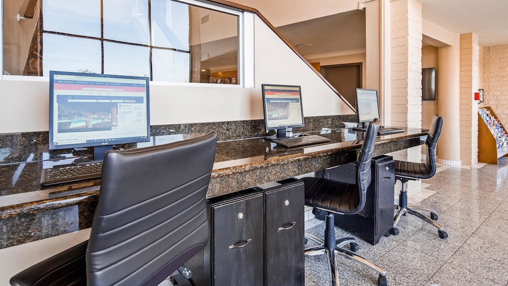 Best Western Date Tree Hotel 44/49