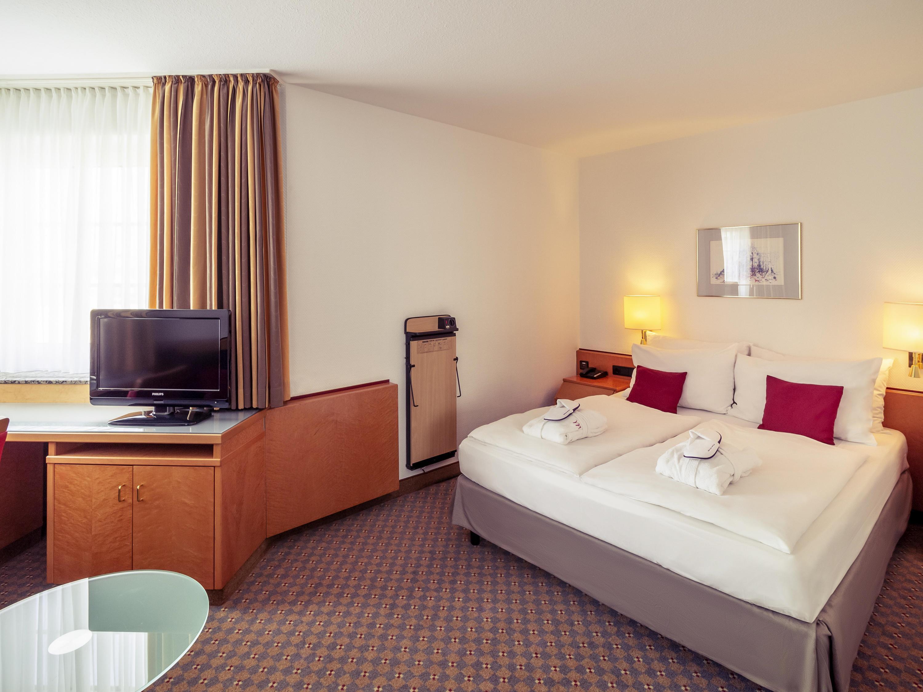 Premium, Queen Bed, Mercure Hotel Koeln City Friesenstrasse 1/4