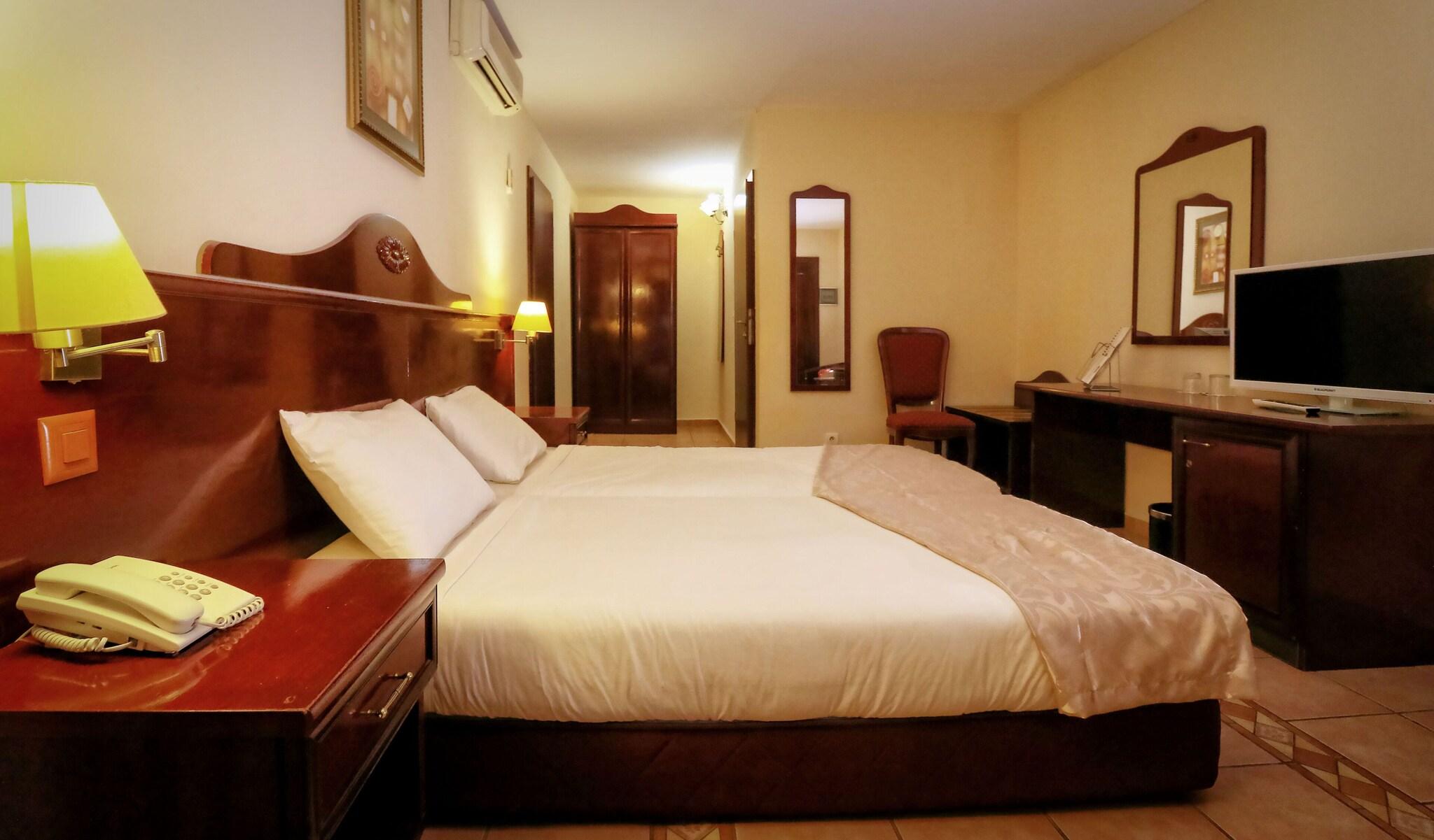 غرفة ديلوكس ثلاثية، Ocean Bay Hotel and Resort 4/6