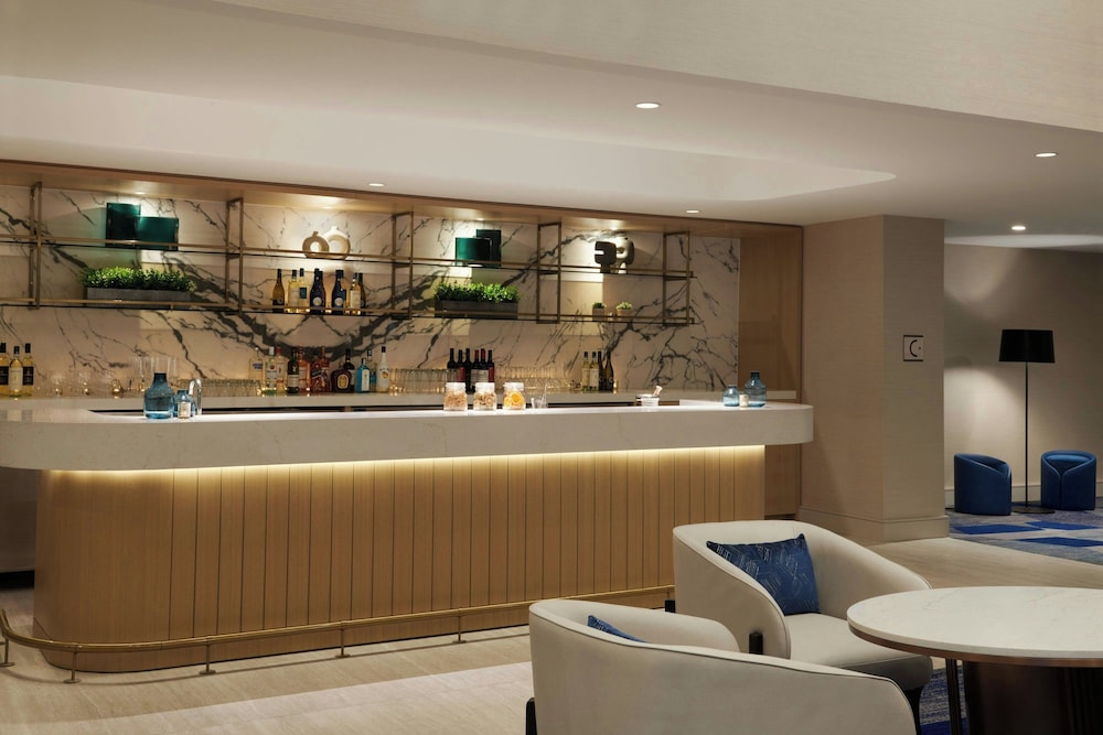 Kingston Market Square Hotel 6/50