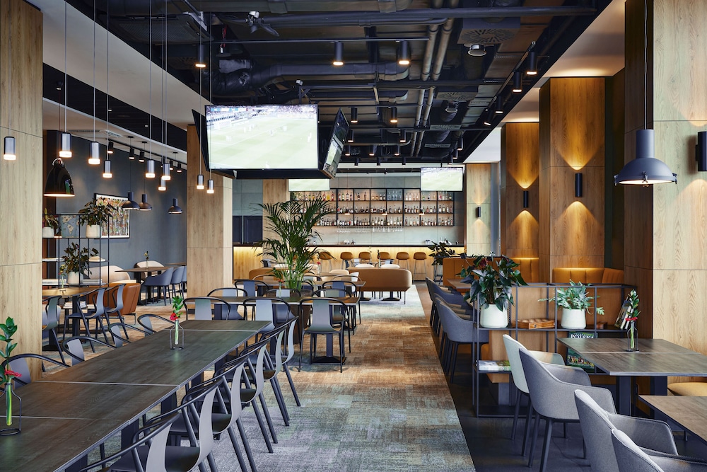 Q Hotel Plus Wroclaw Bielany 38/50