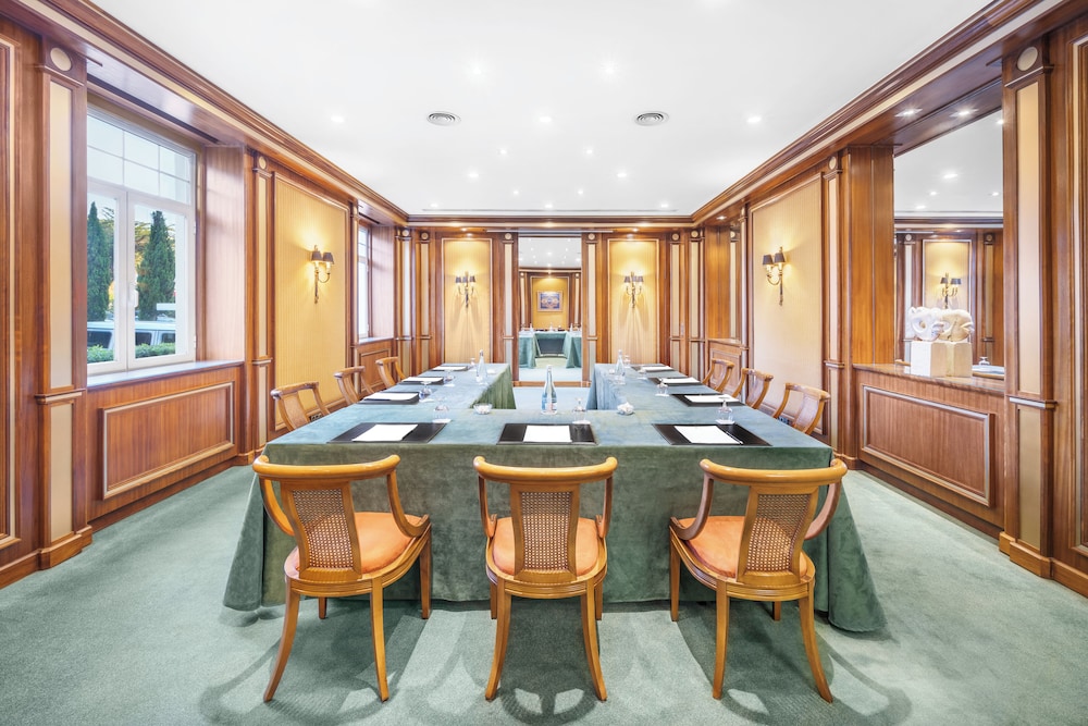 Palacio Estoril Hotel Golf And Spa 72/82