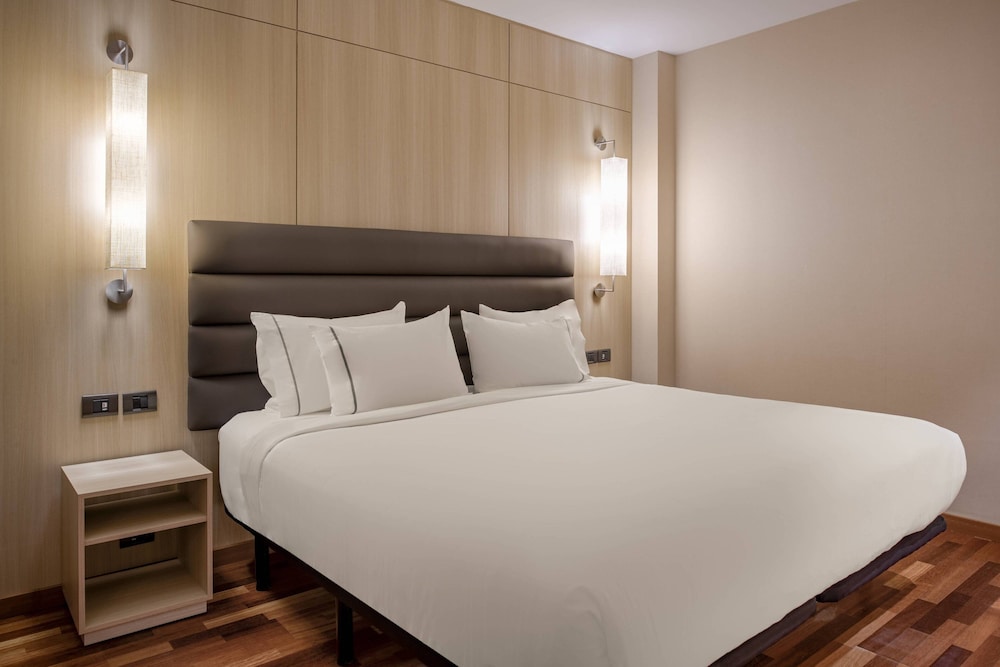 Ac Hotel Tarragona 8/43
