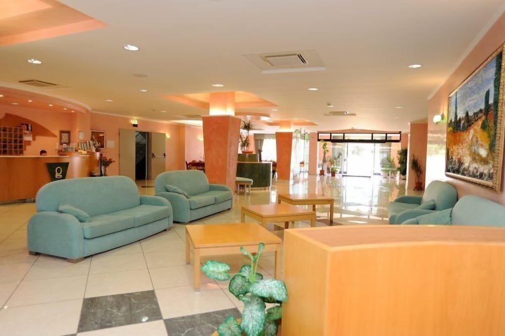 Hotel Garden 38/64