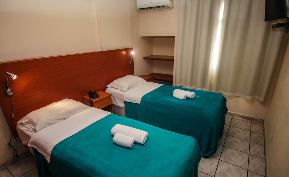 HOTEL VILA RICA FLAT 12/36