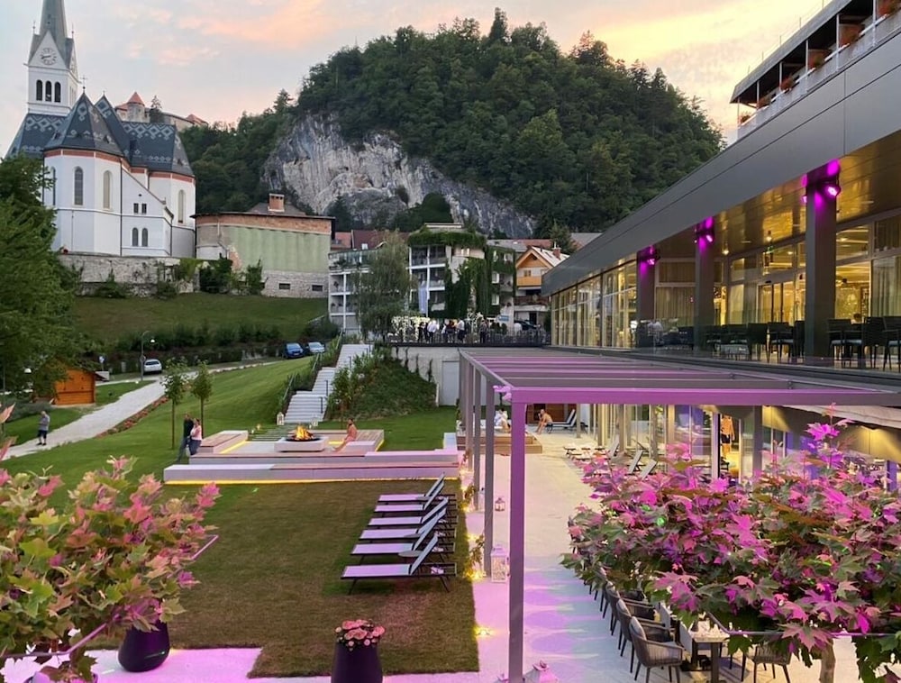 Bled Rose Hotel 59/62