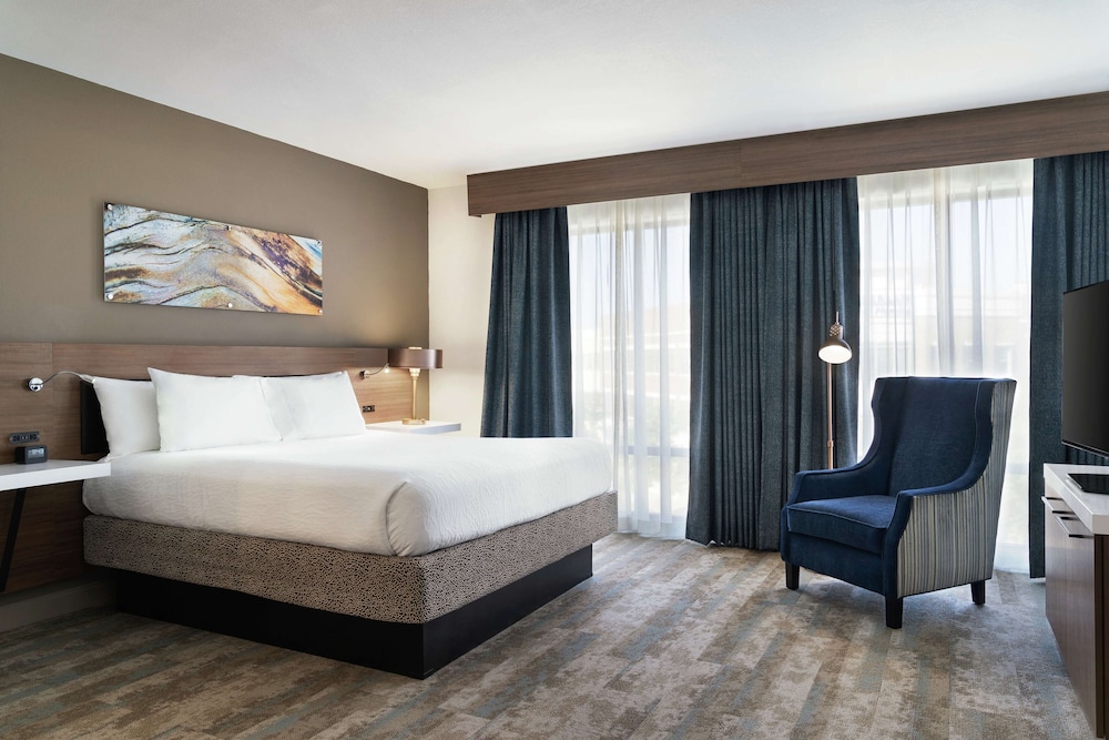 Hilton Garden Inn Charlotte Ayrsley 10/44