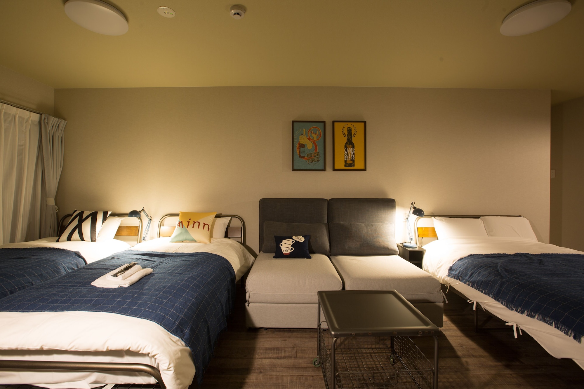room, multiple beds