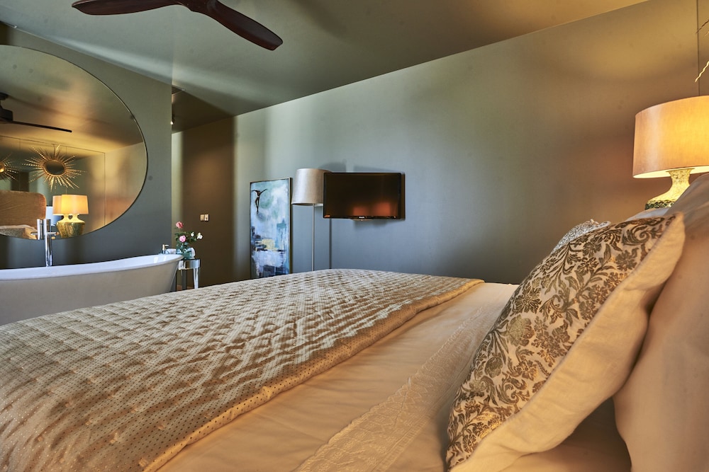 Carmo's Boutique Hotel 26/86