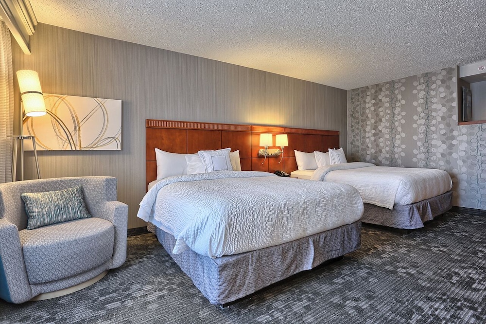 Room at Courtyard By Marriott Harrisburg West Mechanicsburg, MECHANICSBURG - PA
