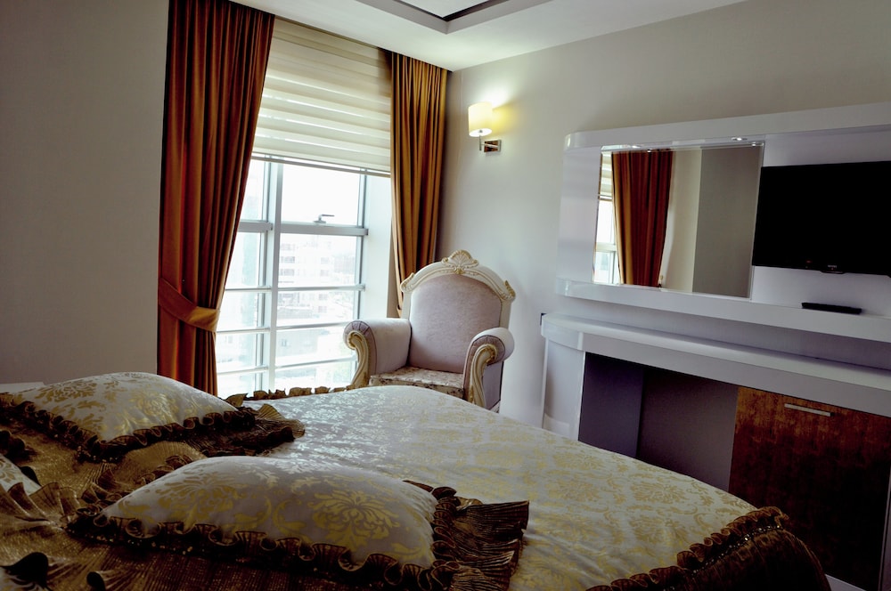 Ancient Mesopotamia Hotel 13/42