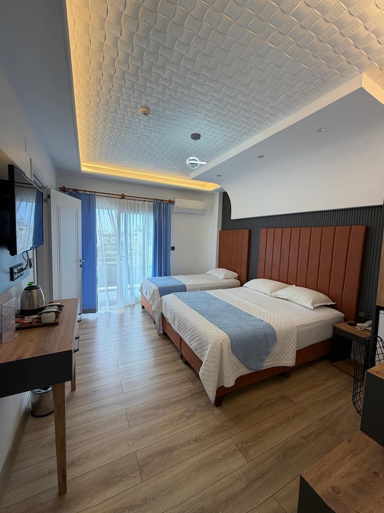 Lotus Boutique Hotel 15/42