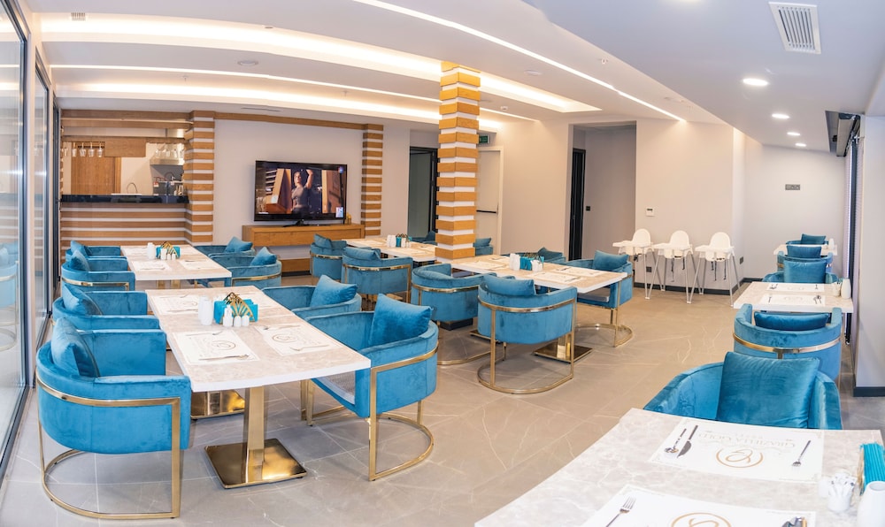 Graziella Gold Hotel 54/63