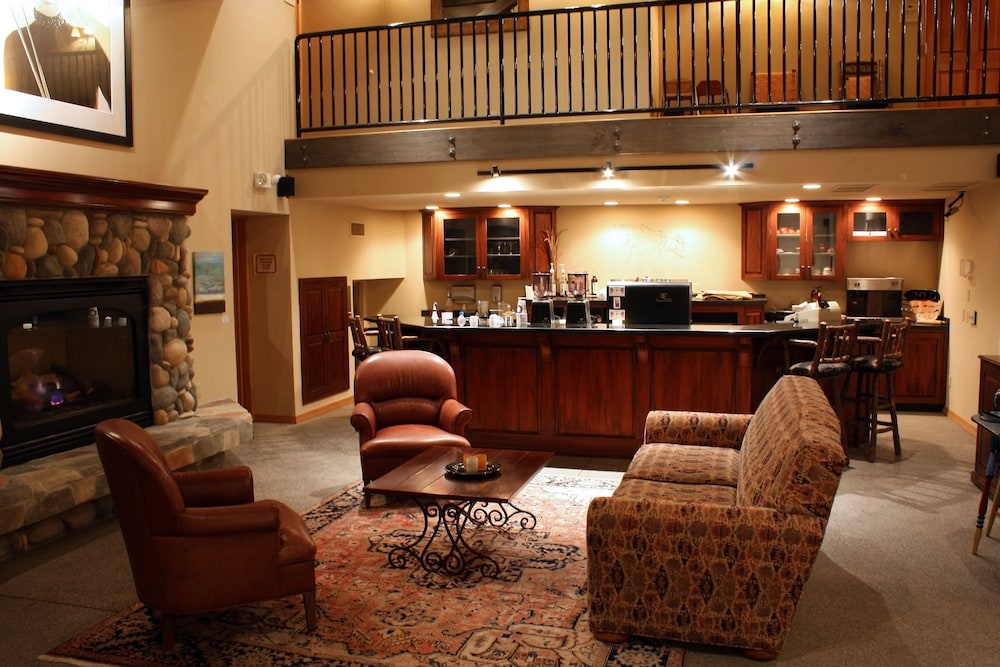 Mountain Lake Lodge 45/68