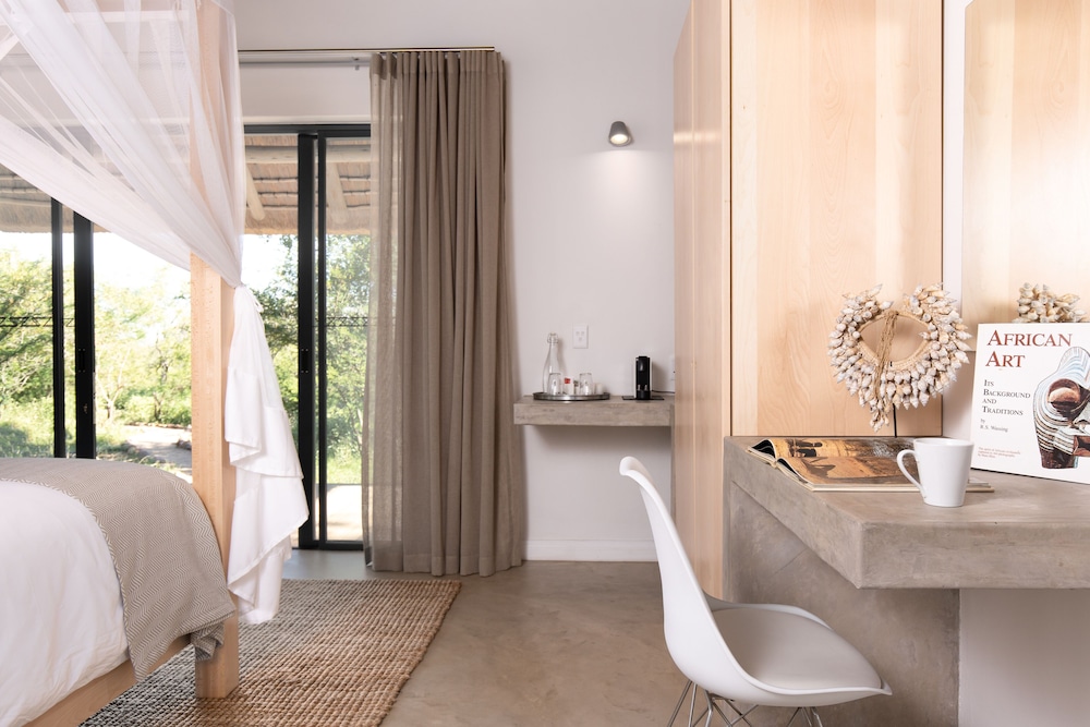 Unembeza Boutique Lodge Spa 48/50