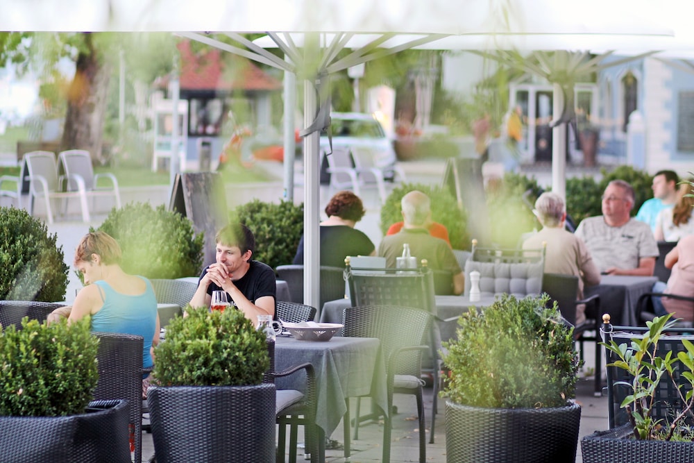 Ringhotel Schiff Am See 1/50