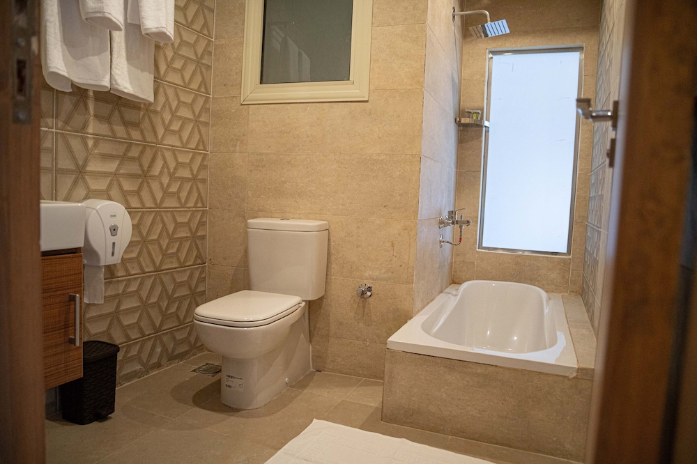 Suite, Queen Bed, Pyramids View, Balcony، Nine Pyramids View Hotel 6/7