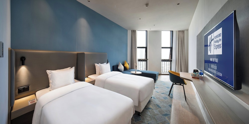 Standard, Twin Beds, Extra Floor Space