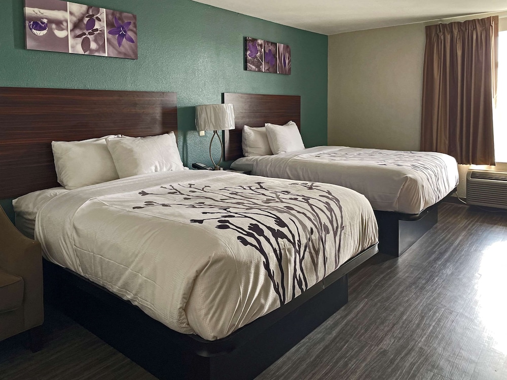 Sleep Inn & Suites Foley - Gulf Shores North 8/17