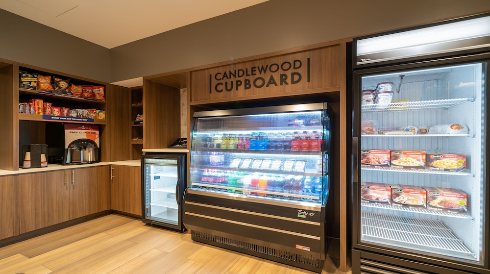 Candlewood Suites Cleveland South Independence 31/47