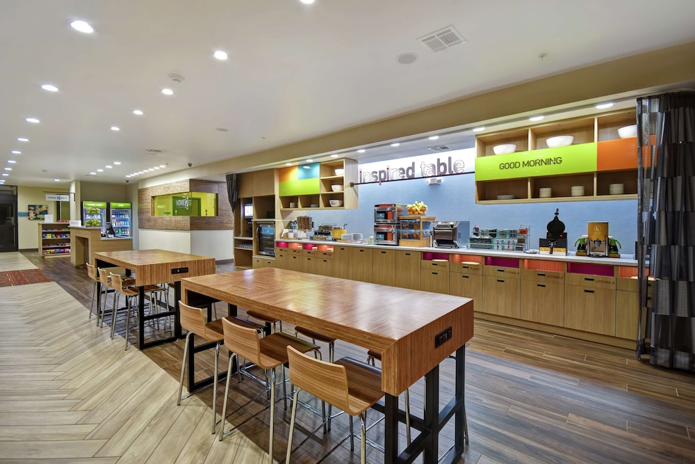 Home2 Suites By Hilton el Reno 35/52