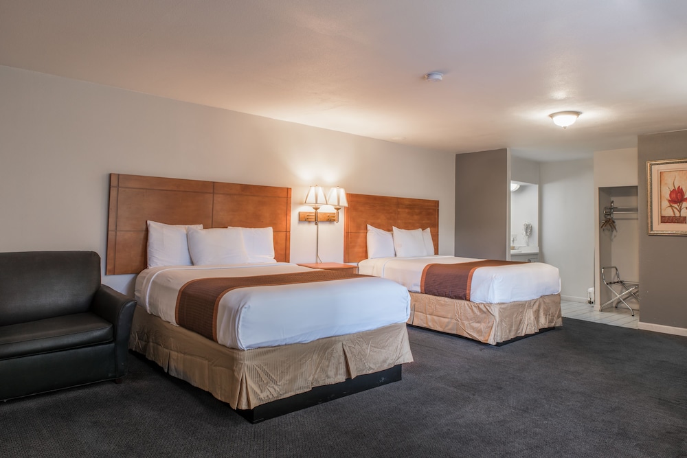 Motel6 Ukiah, CA - North 12/53